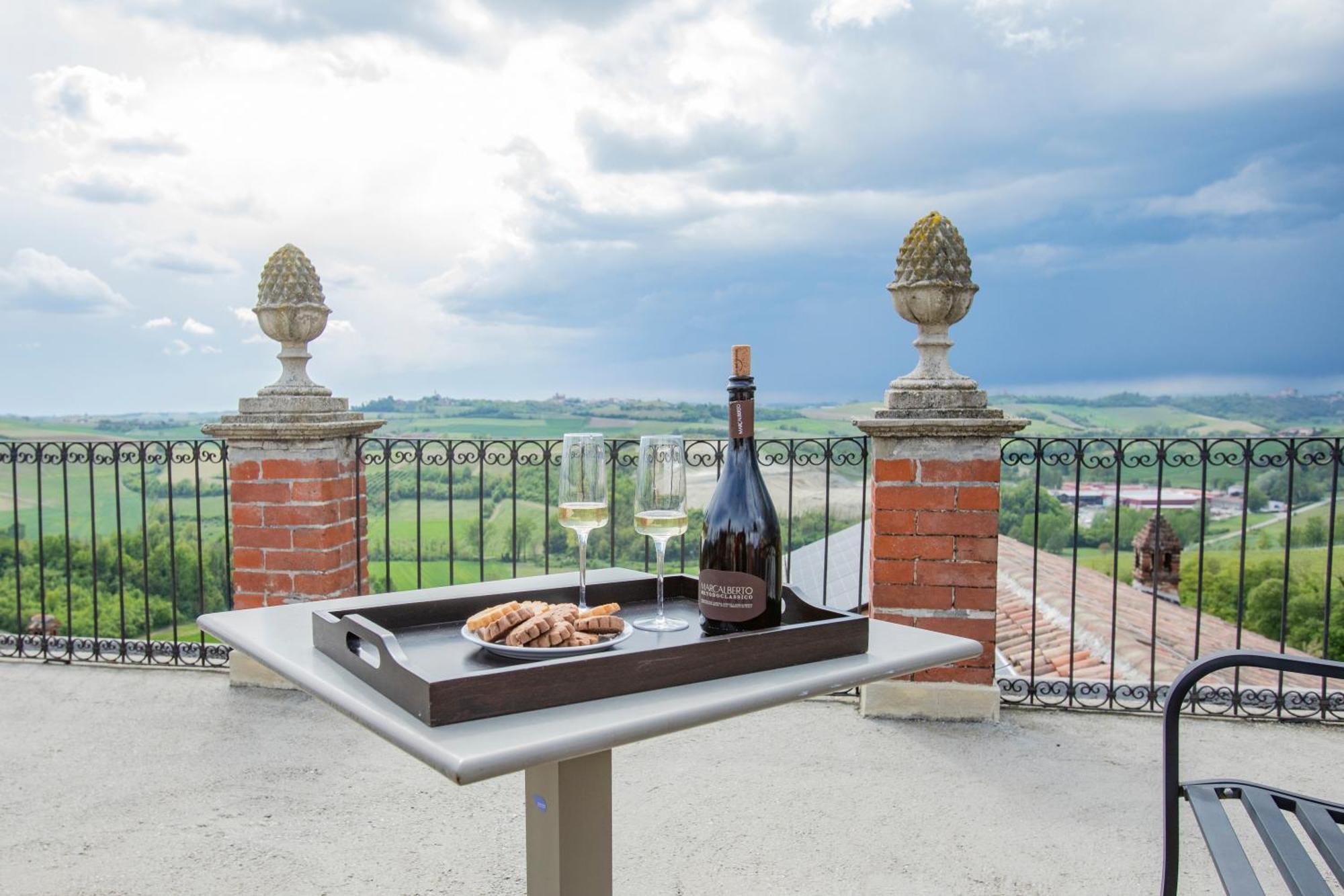 Olivola Apartments Frassinello Monferrato Exterior photo